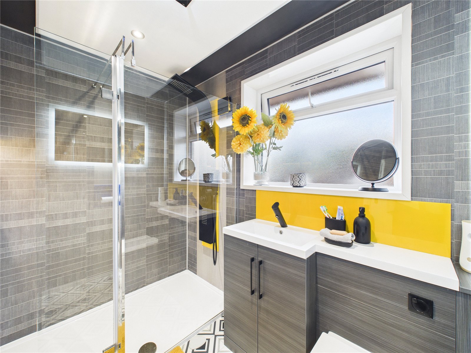 4 bedroom House for sale in Bristol