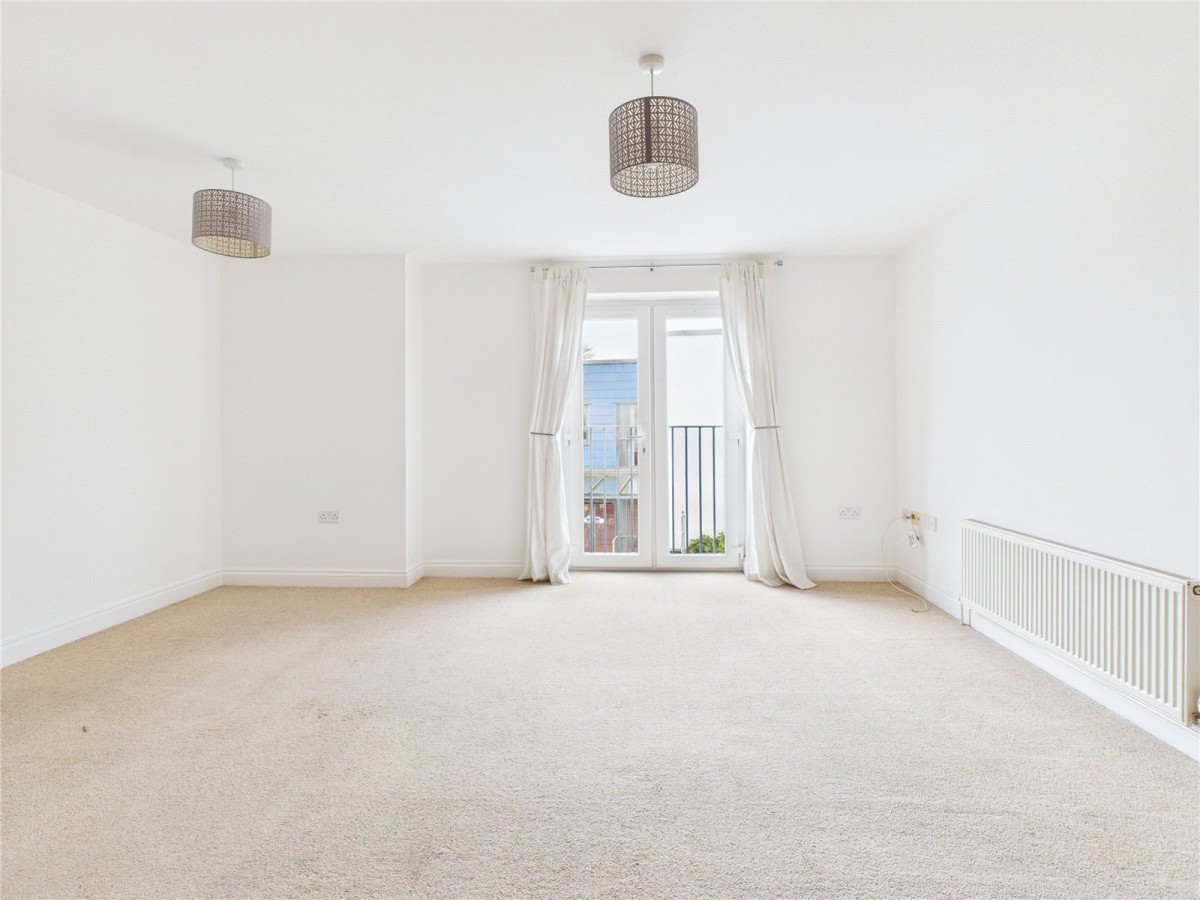 Myrtle Street, Southville