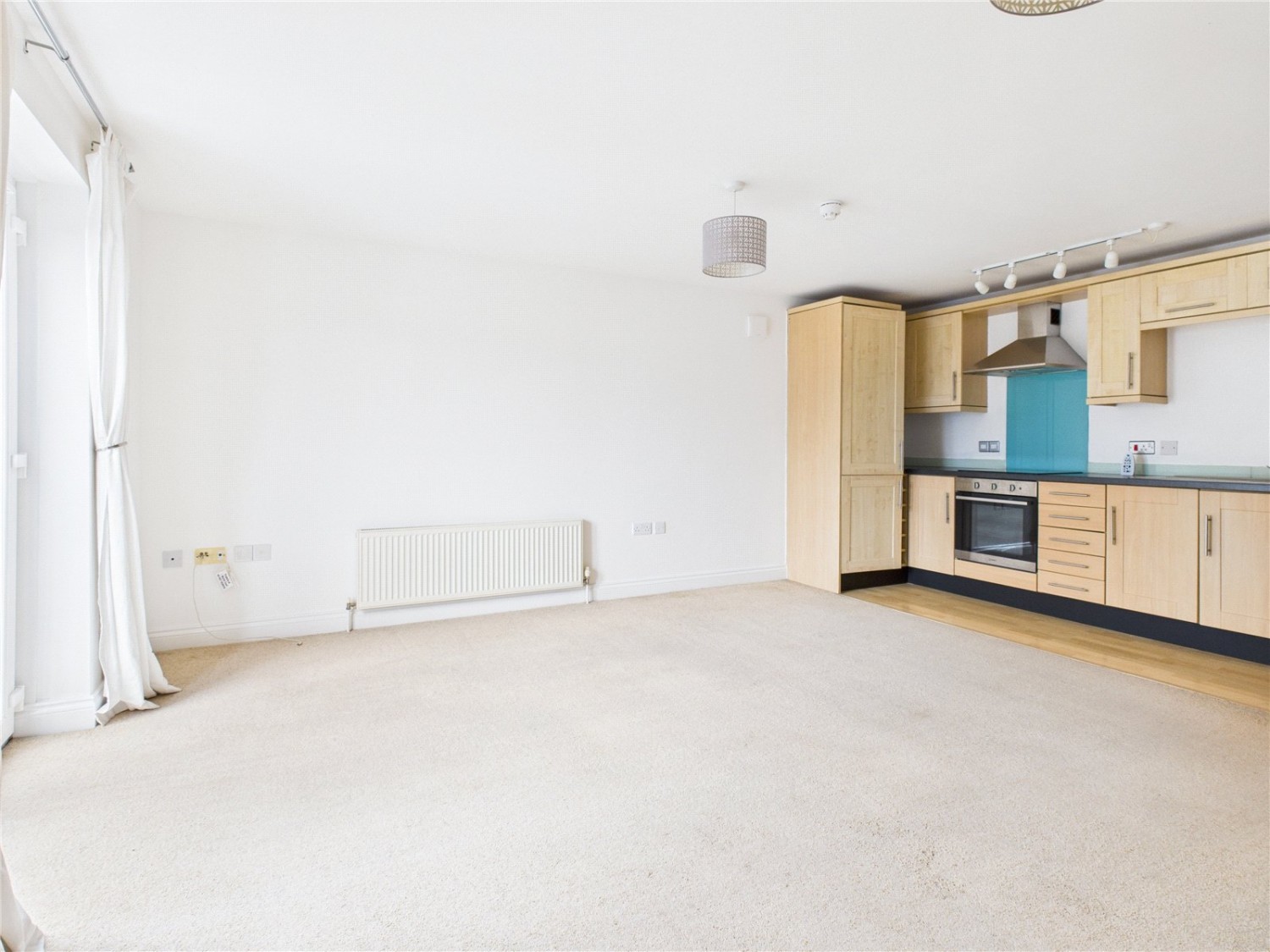 Myrtle Street, Southville