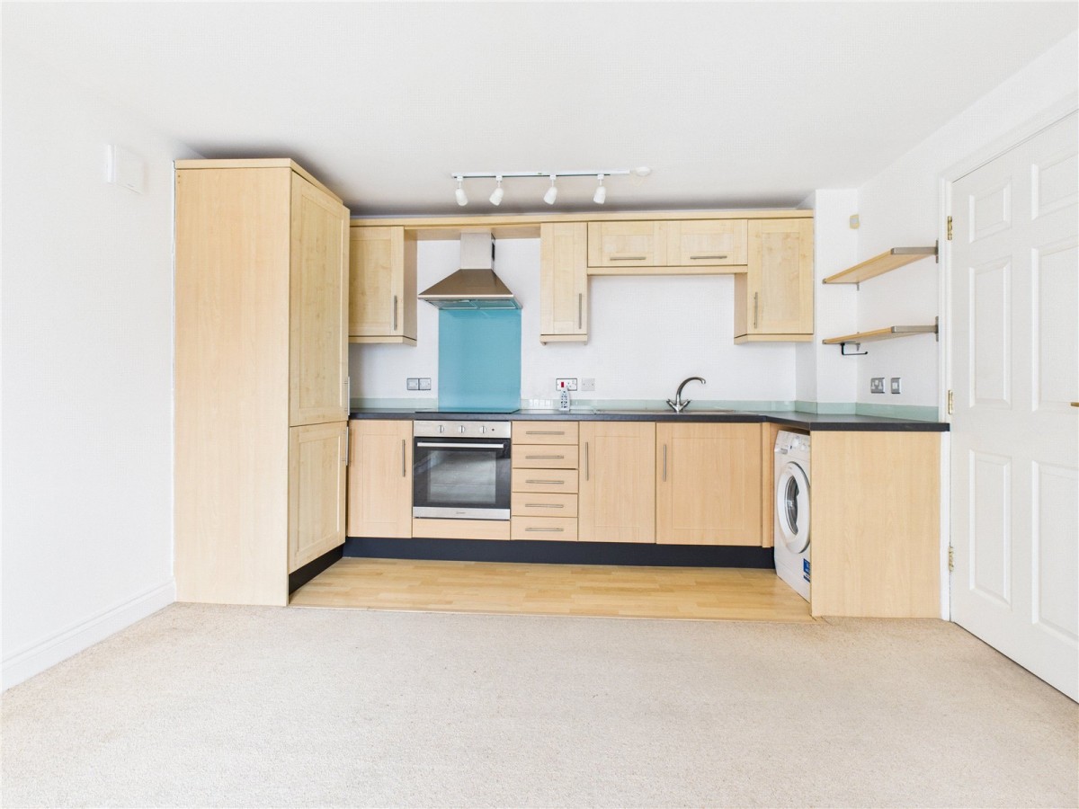 Myrtle Street, Southville