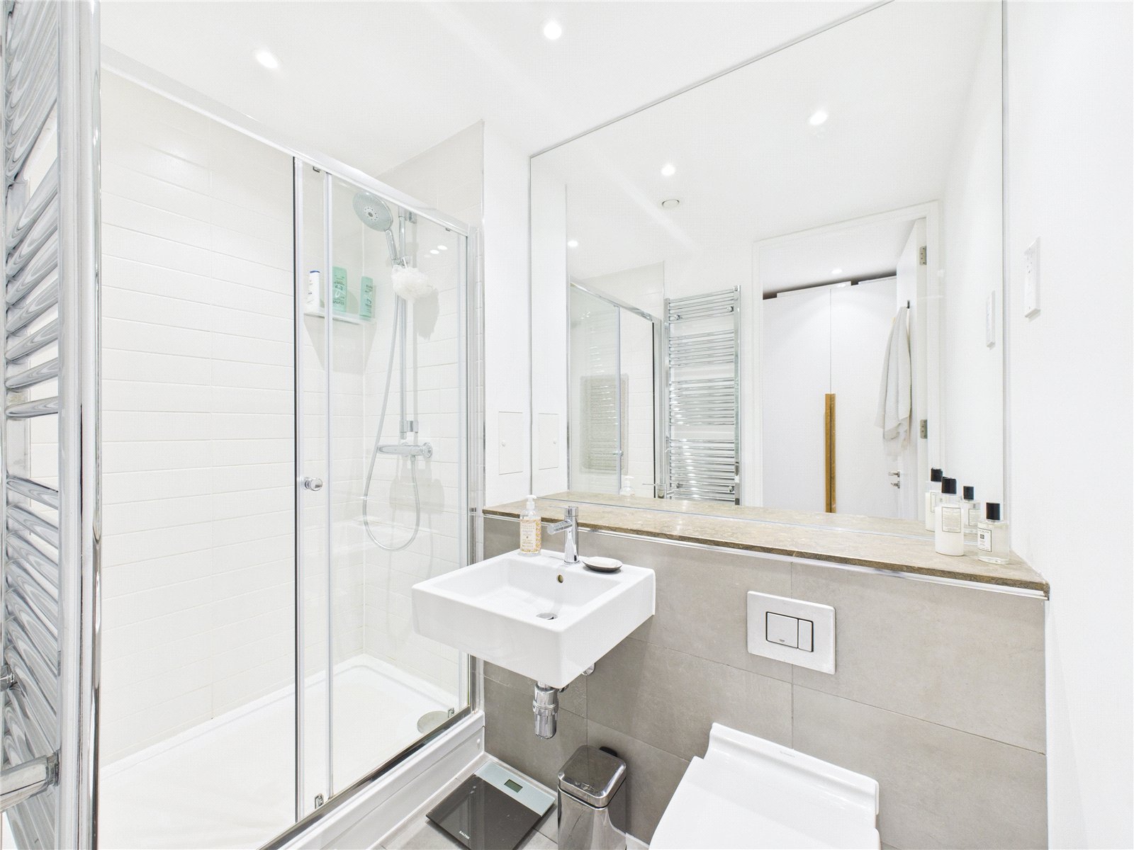 2 bedroom Flat for sale in Bristol