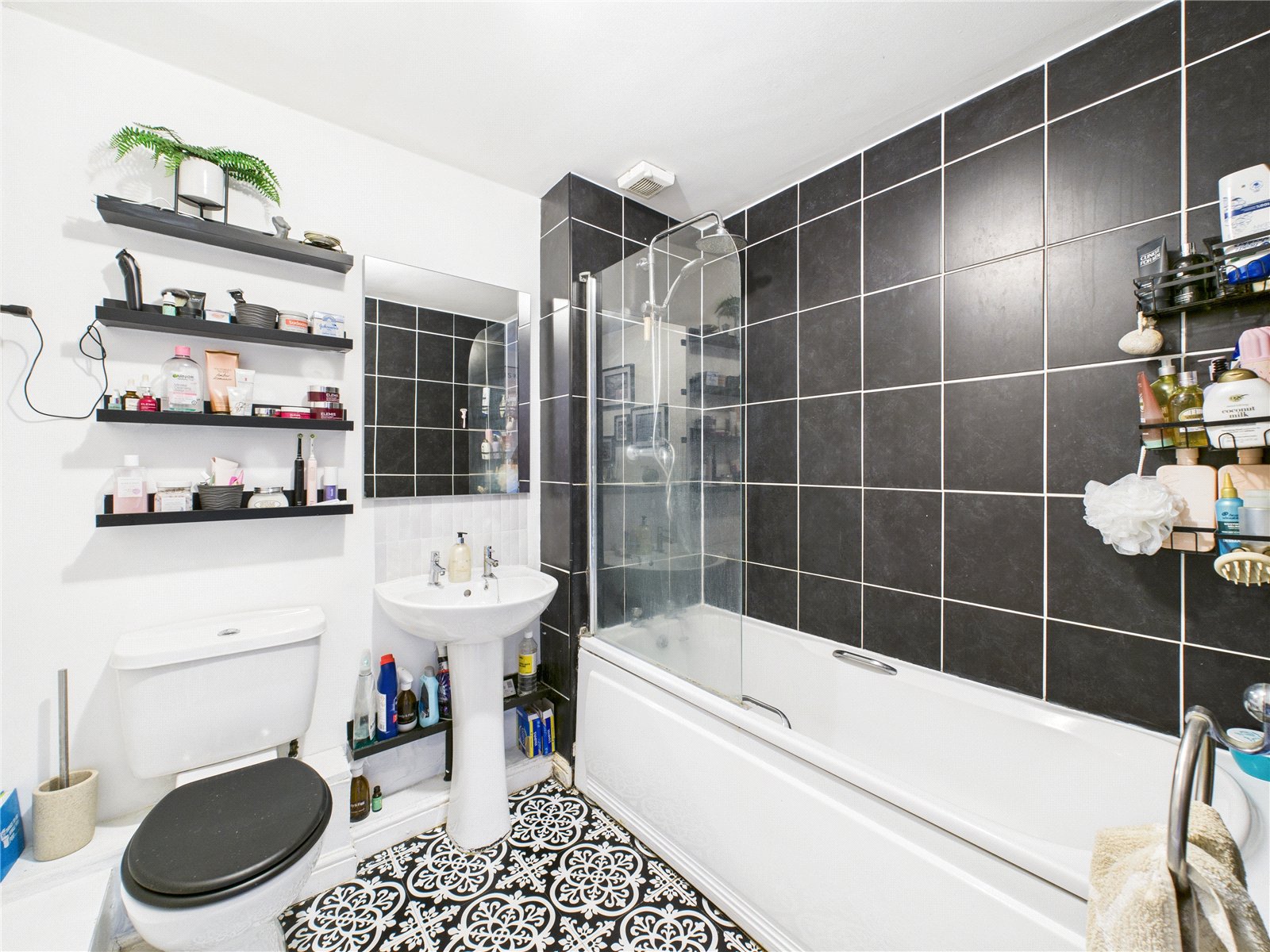 2 bedroom Flat for sale in Bristol