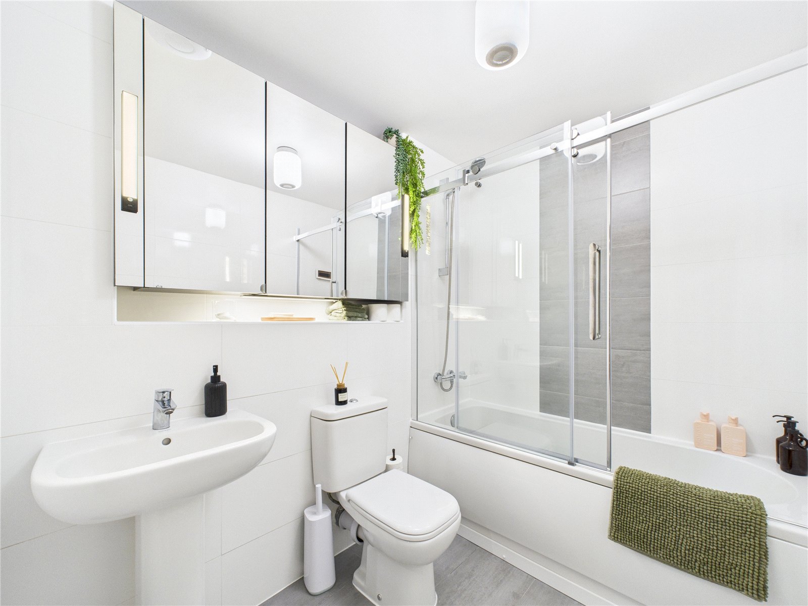 2 bedroom Flat for sale in Bristol