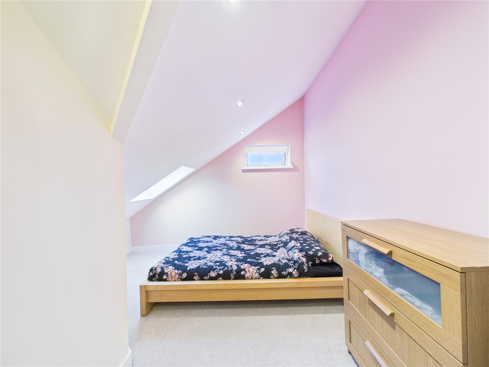 2 bedroom Flat for sale in Bristol