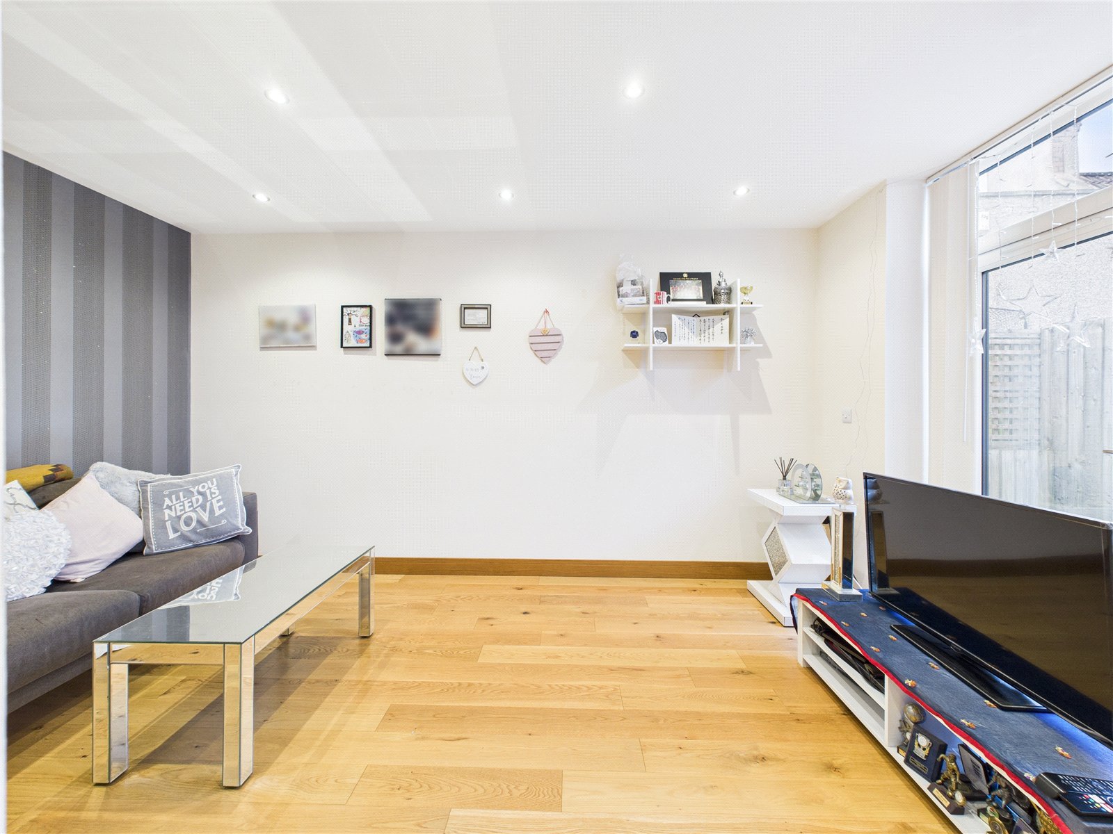 2 bedroom Flat for sale in Bristol