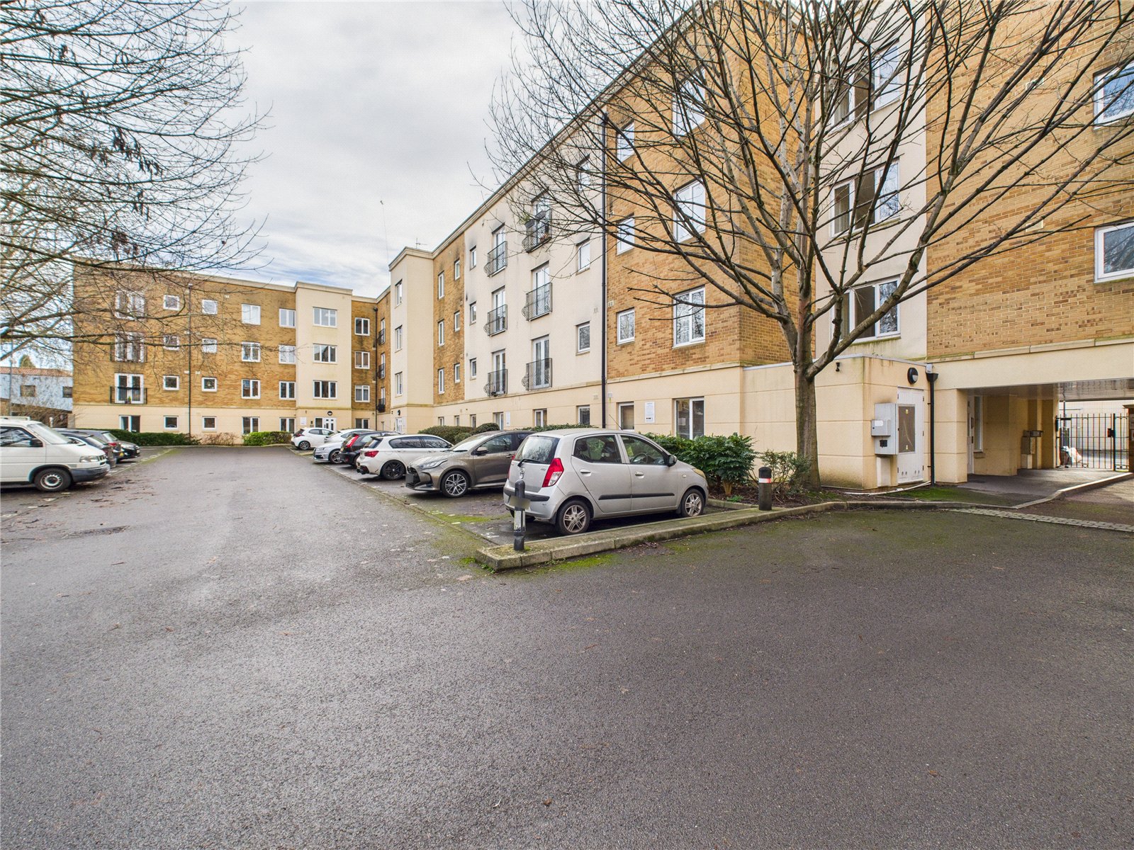 2 bedroom Flat for sale in Bristol