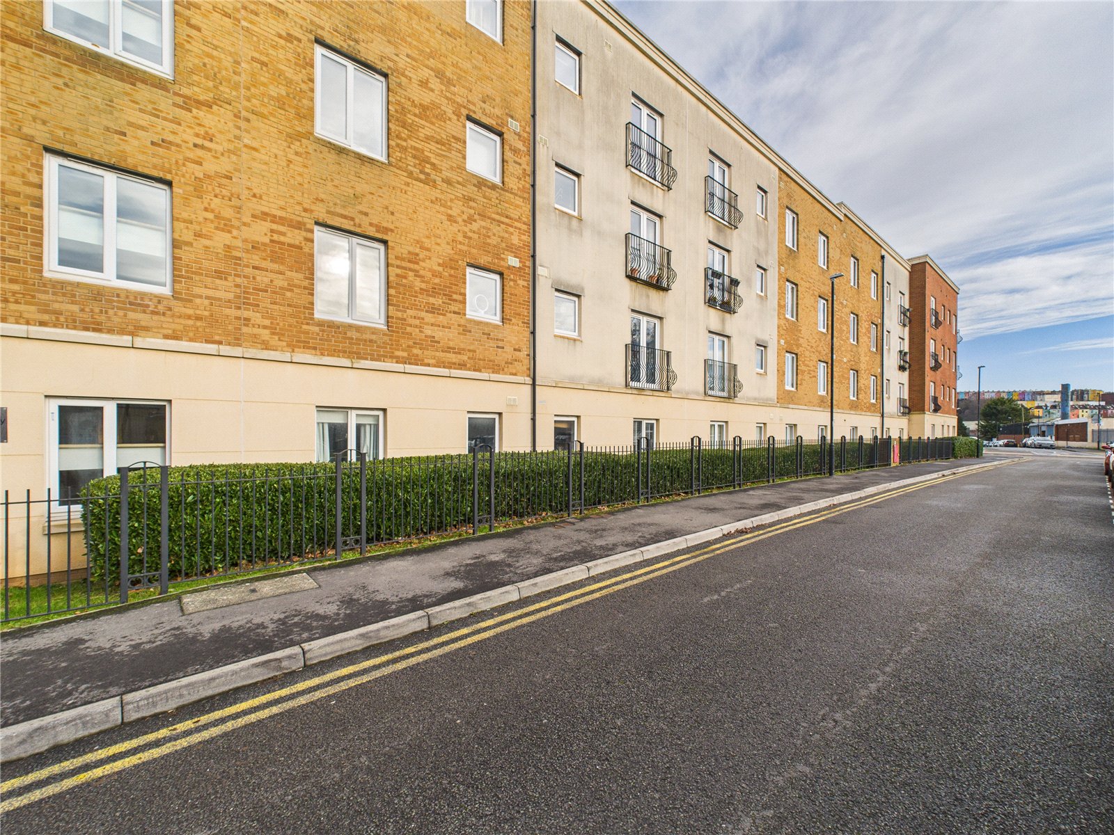 2 bedroom Flat for sale in Bristol