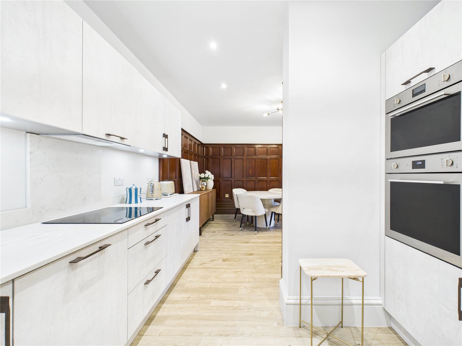 2 bedroom Flat for sale in Bristol