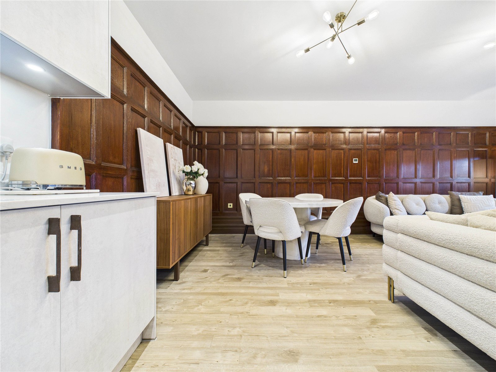 2 bedroom Flat for sale in Bristol