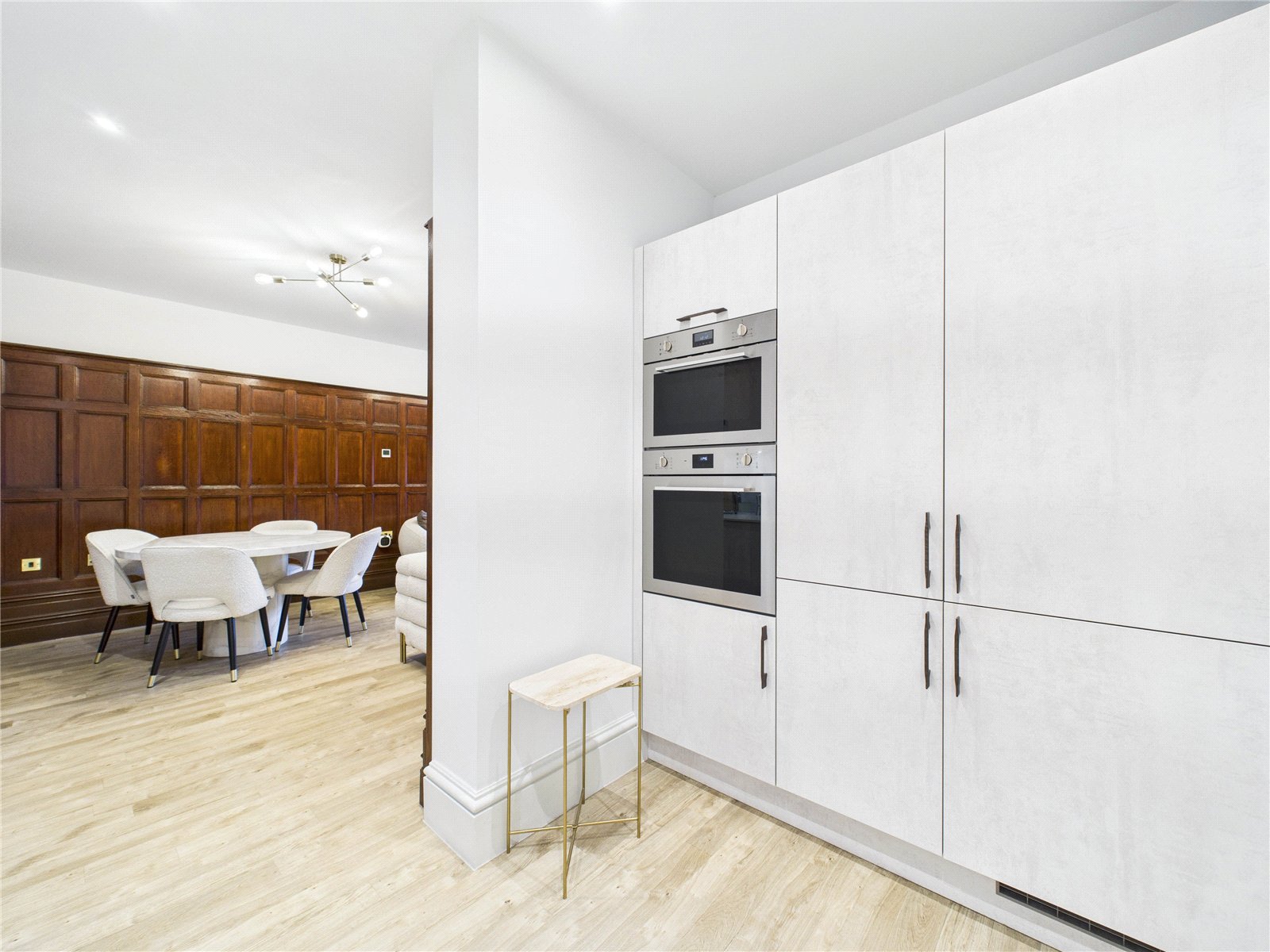 2 bedroom Flat for sale in Bristol