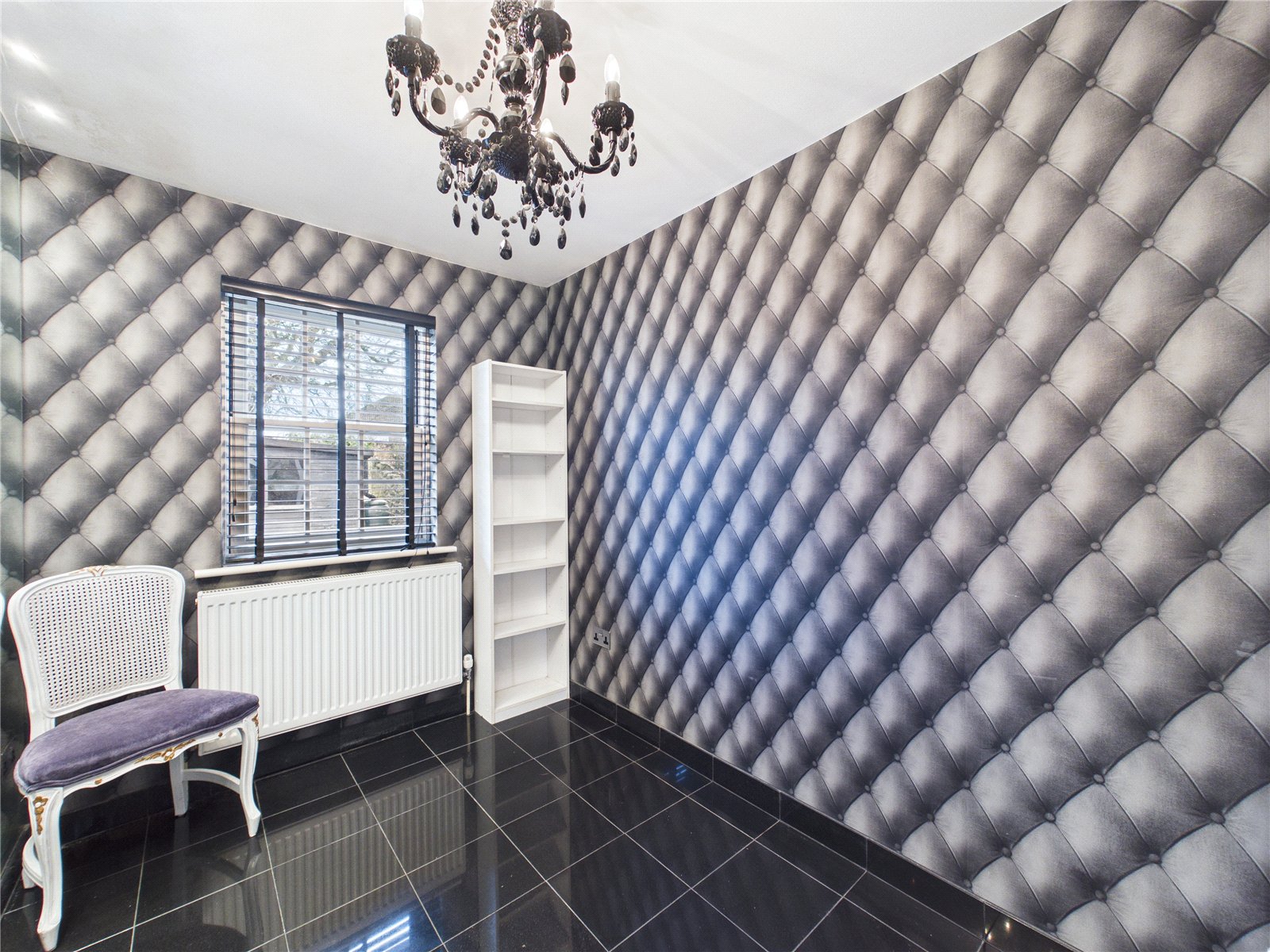 2 bedroom Bungalow for sale in Bristol