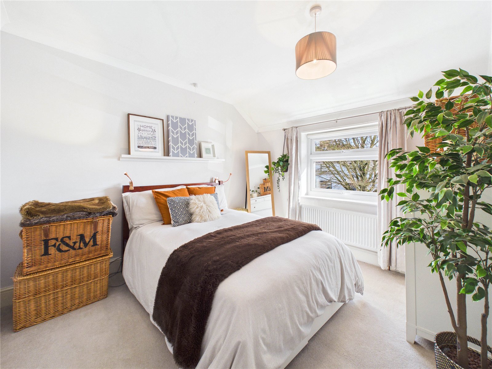 4 bedroom House for sale in Bristol