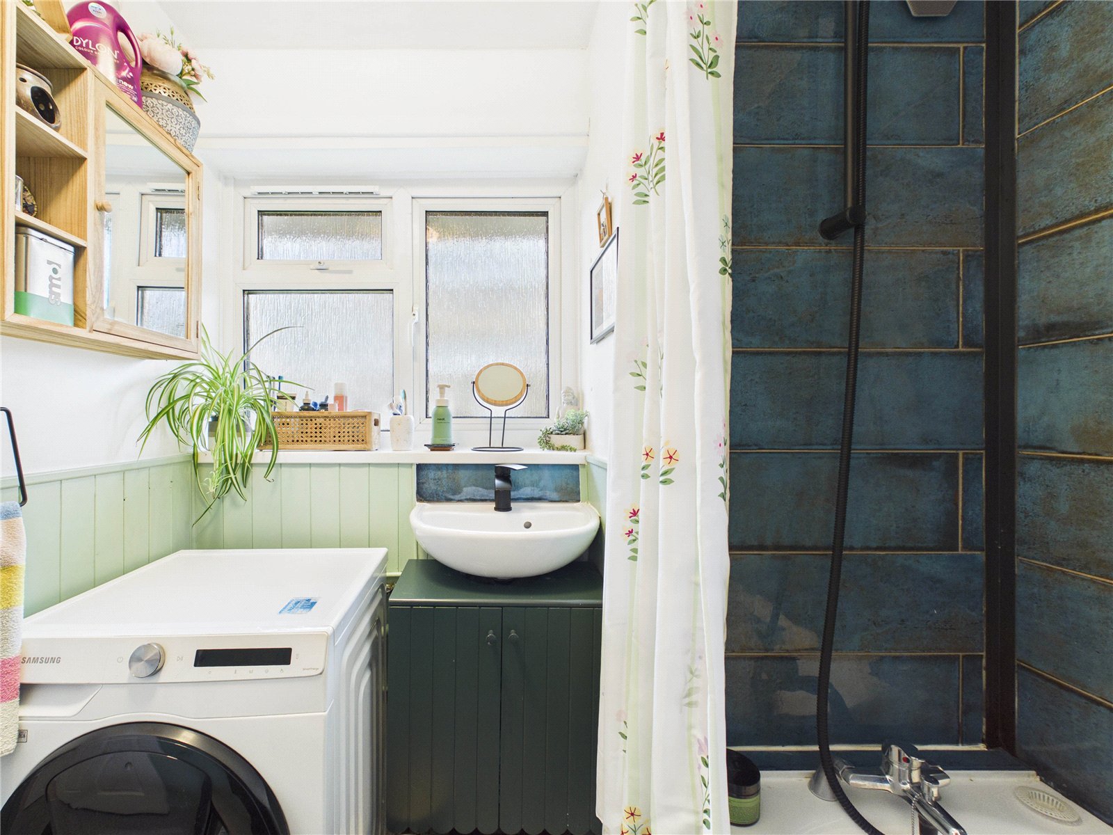 3 bedroom Flat for sale in Bristol