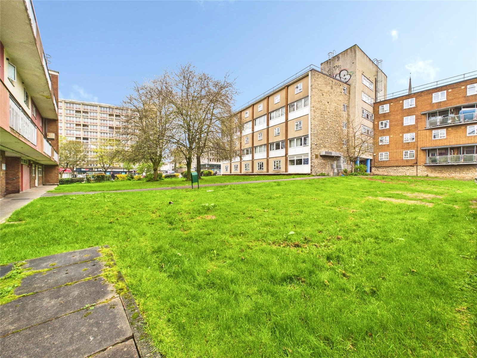 3 bedroom Flat for sale in Bristol