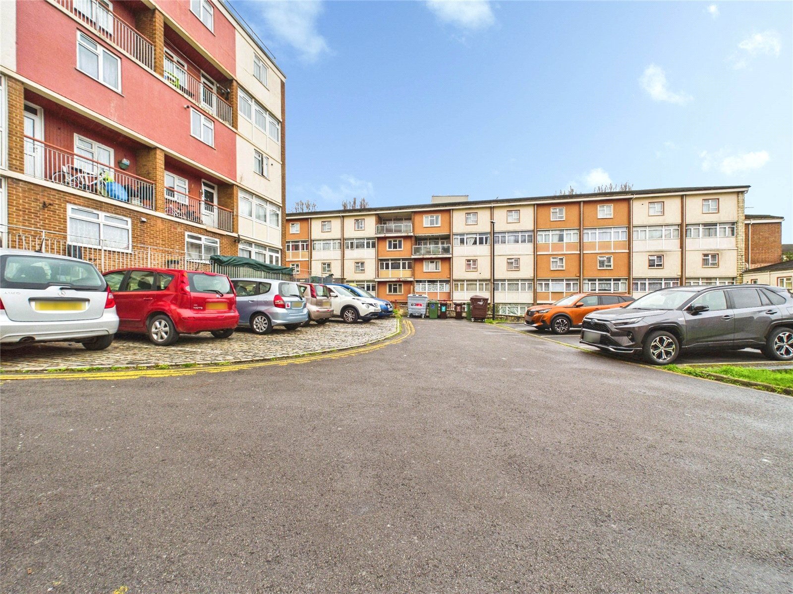 3 bedroom Flat for sale in Bristol