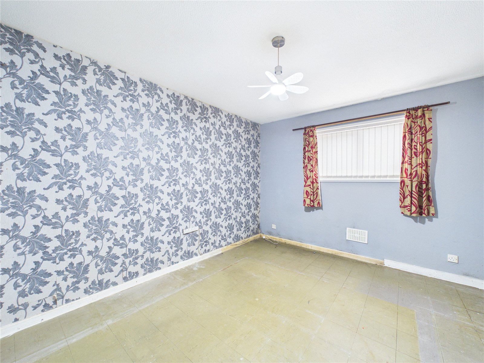 2 bedroom Bungalow for sale in Bristol