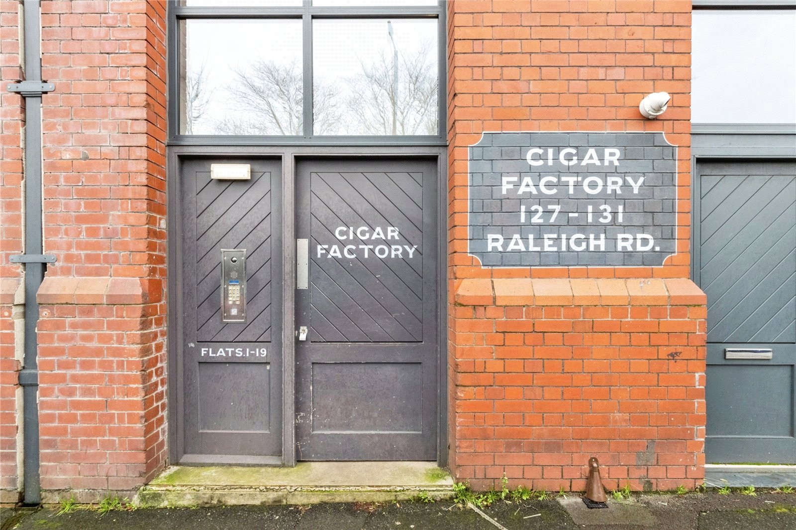 2 bedroom Flat for sale in Bristol