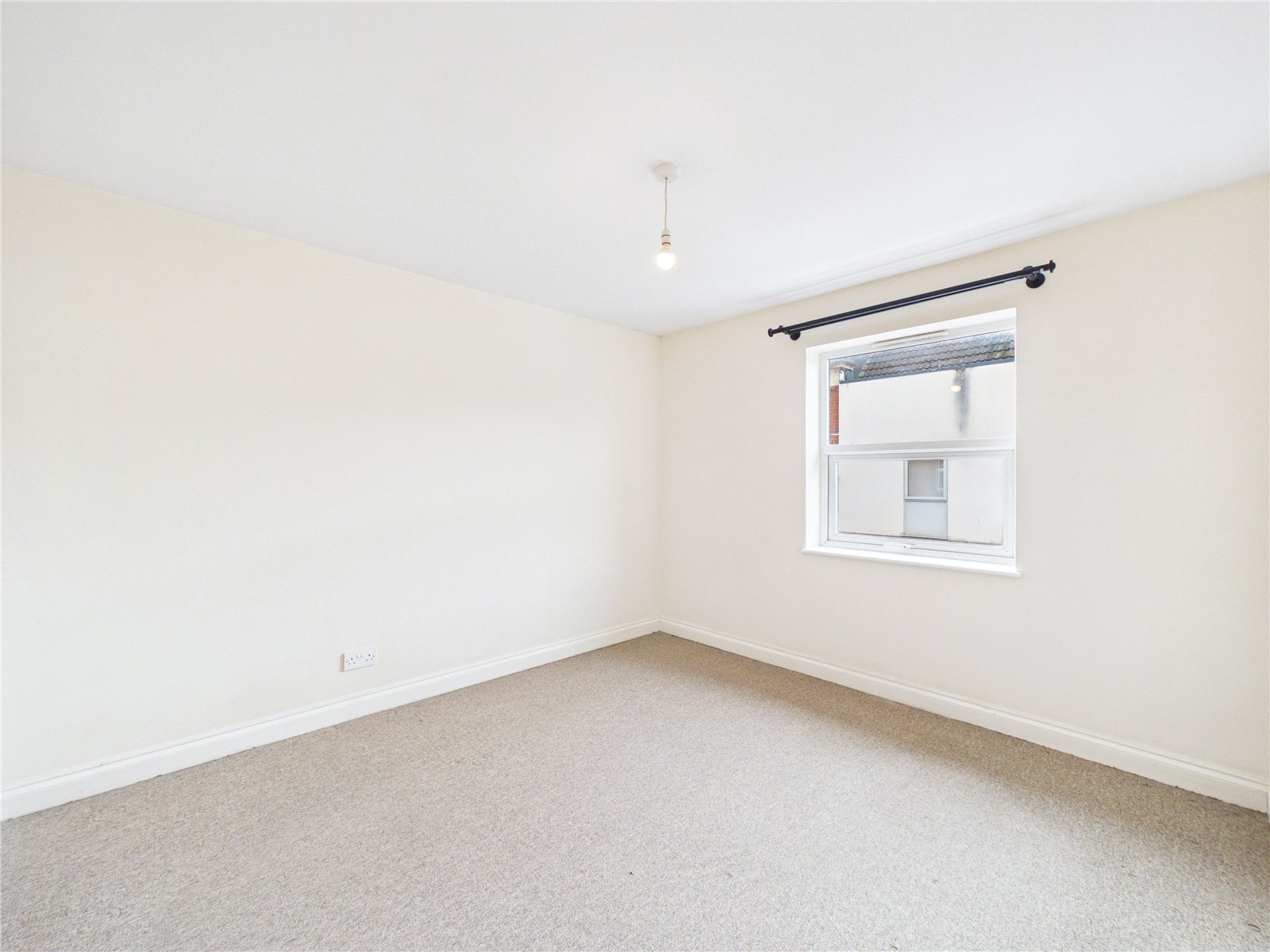 2 bedroom Flat for sale in Bristol