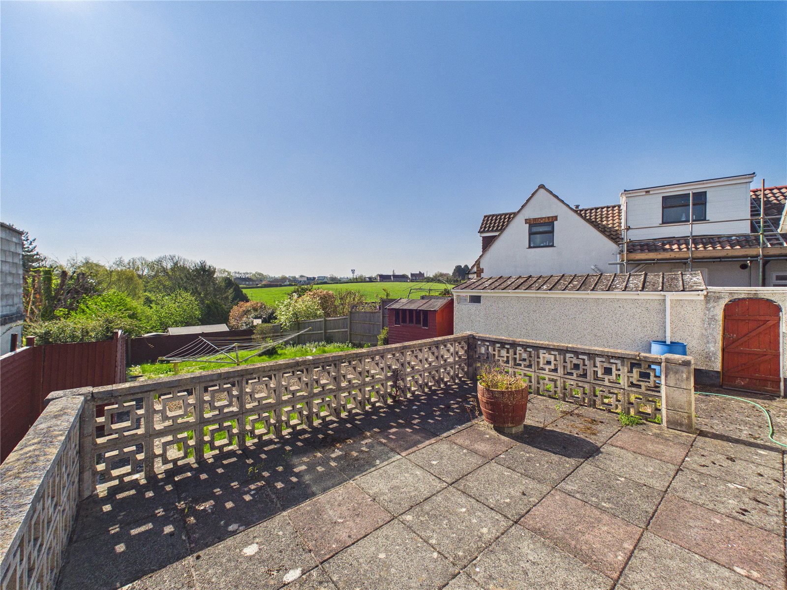 2 bedroom Bungalow for sale in Bristol