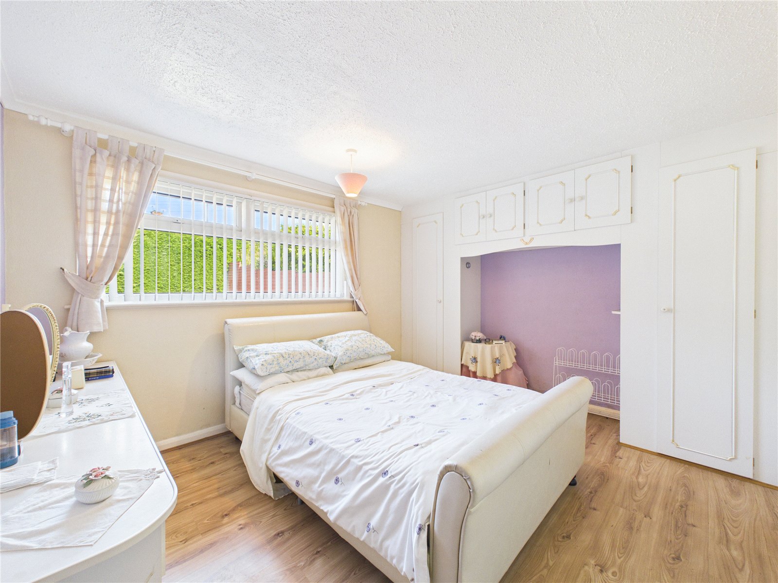 2 bedroom Bungalow for sale in Bristol