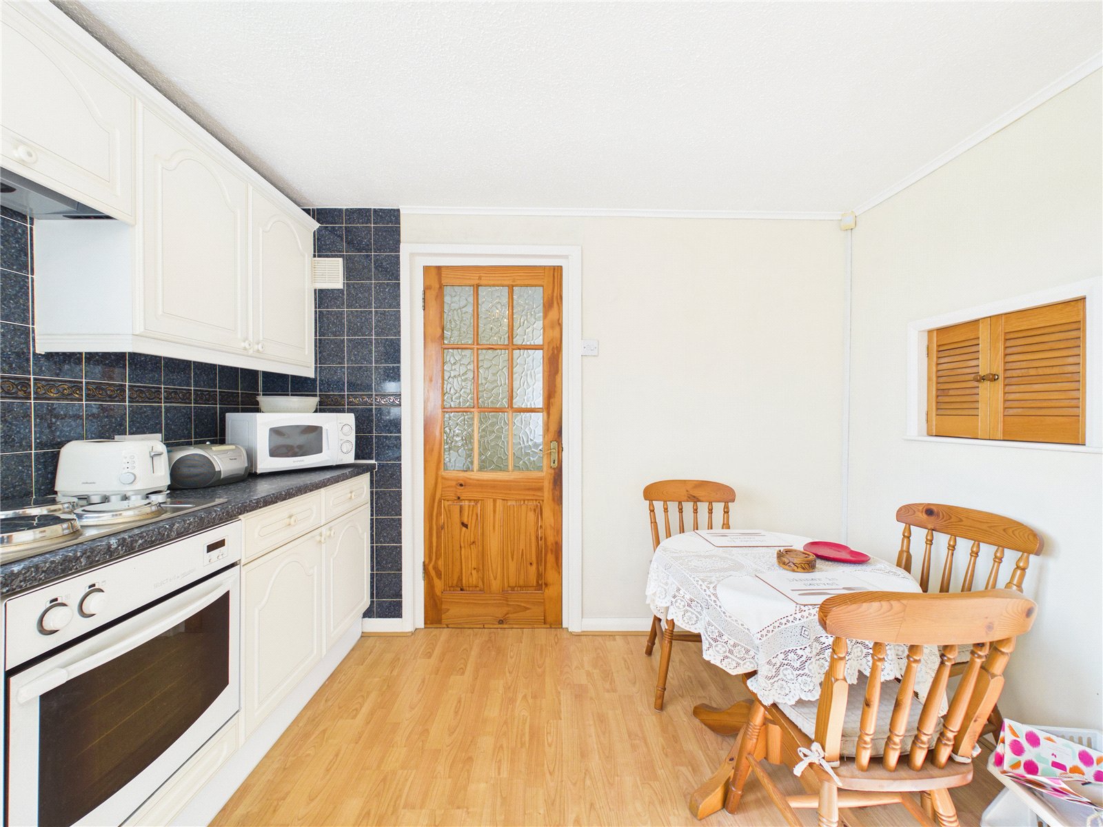 2 bedroom Bungalow for sale in Bristol