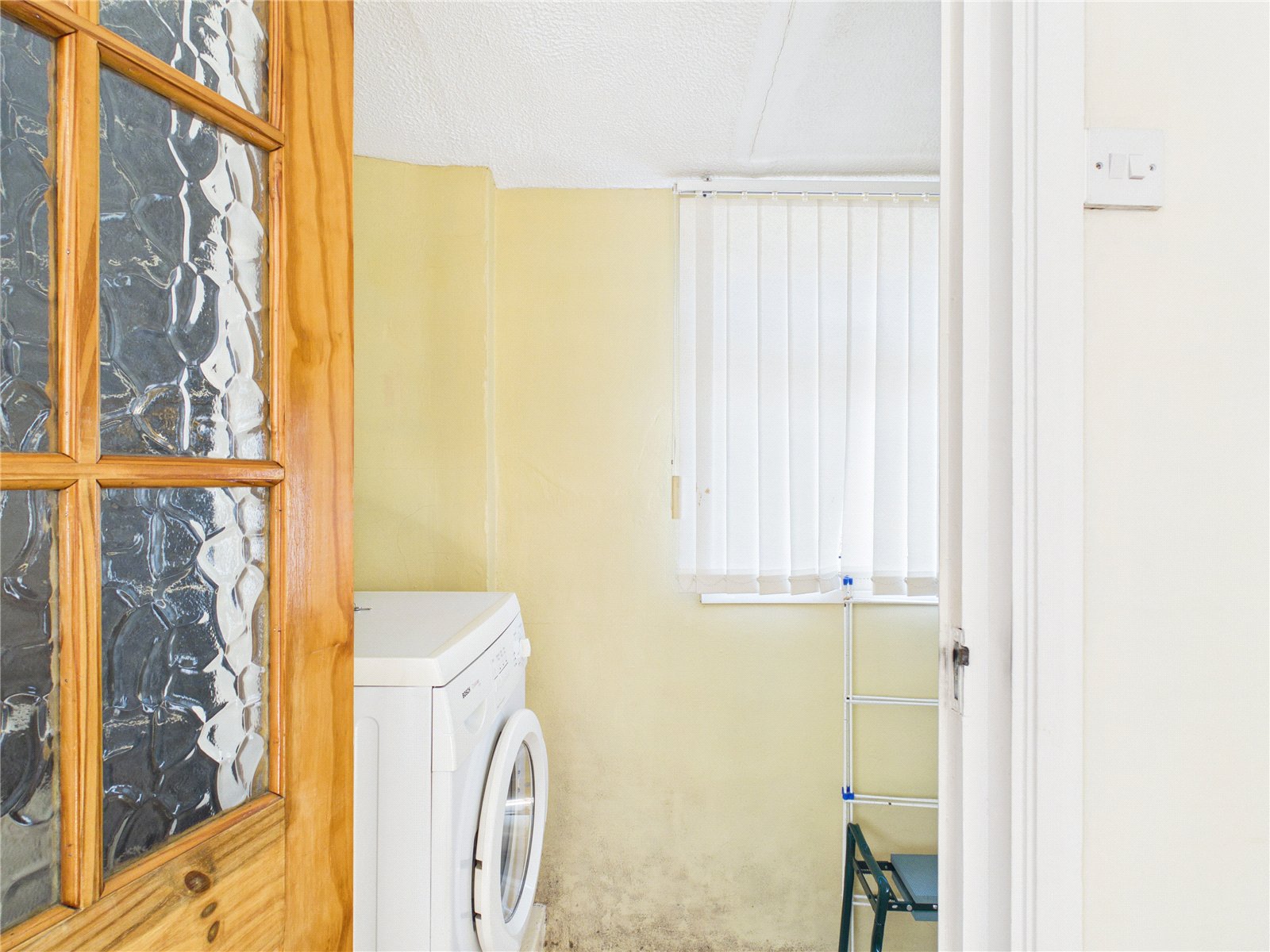 2 bedroom Bungalow for sale in Bristol