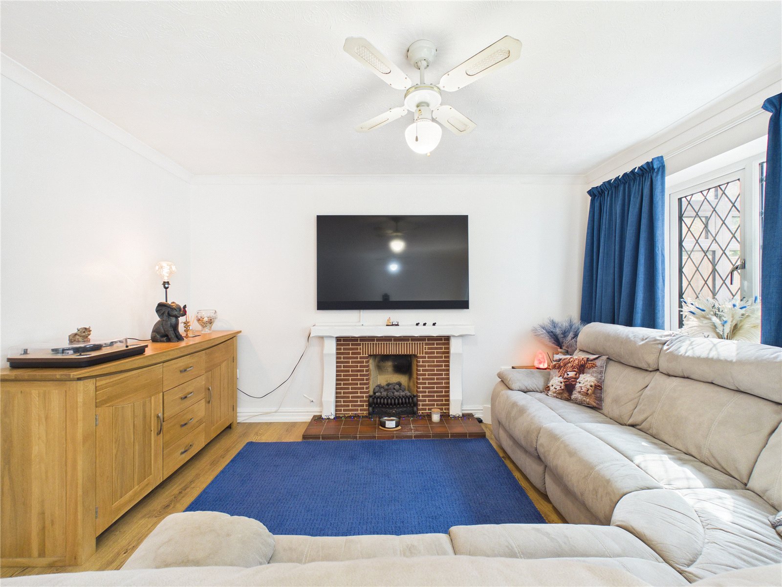 4 bedroom House for sale in Bristol