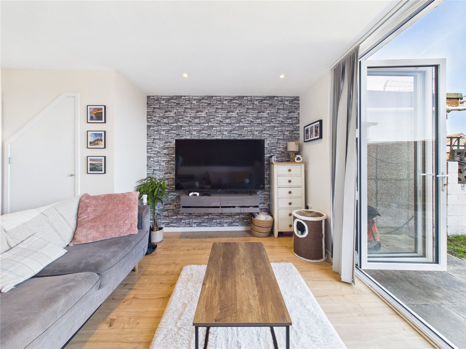 2 bedroom House for sale in Bristol