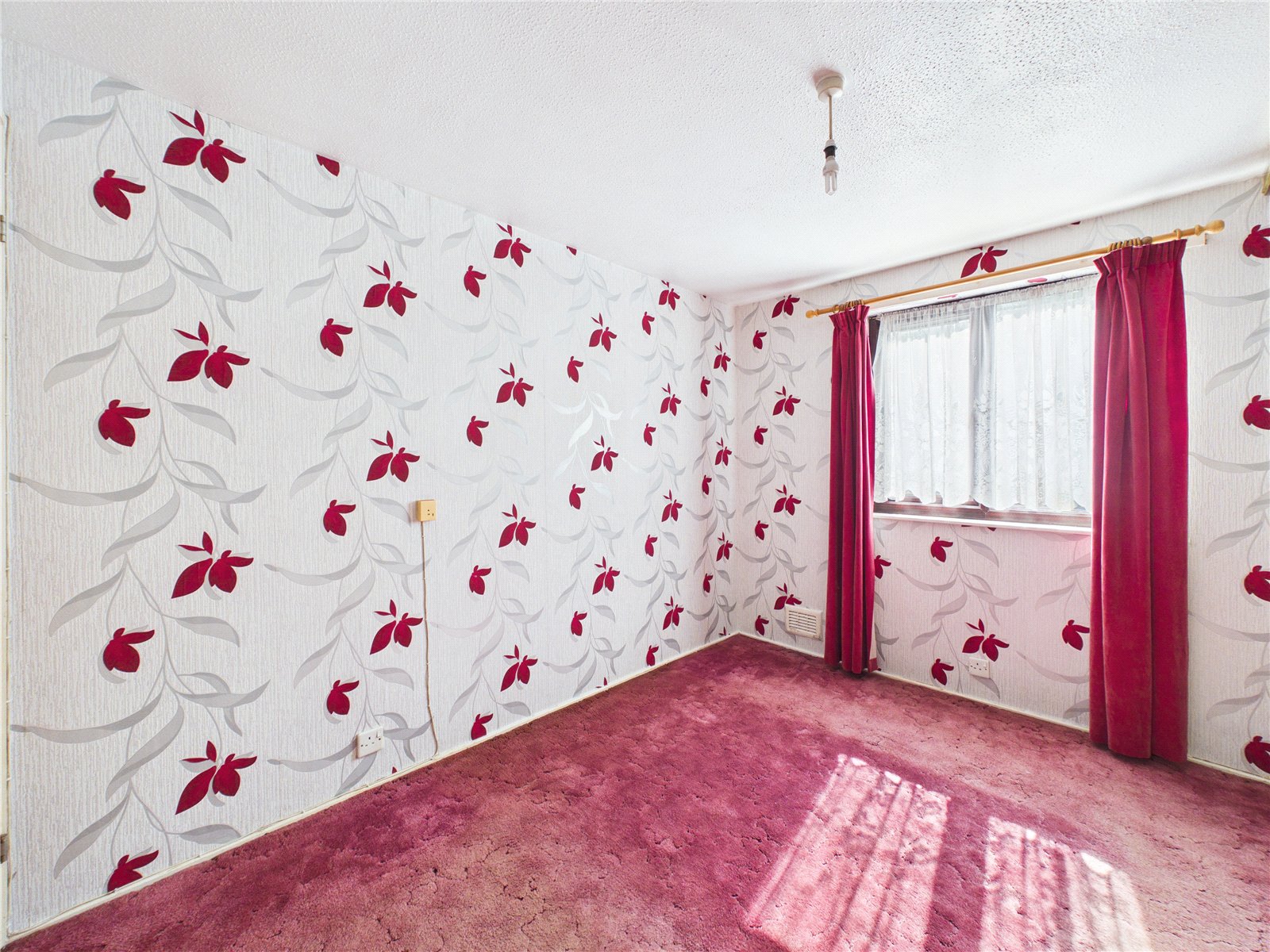 2 bedroom Bungalow for sale in Bristol