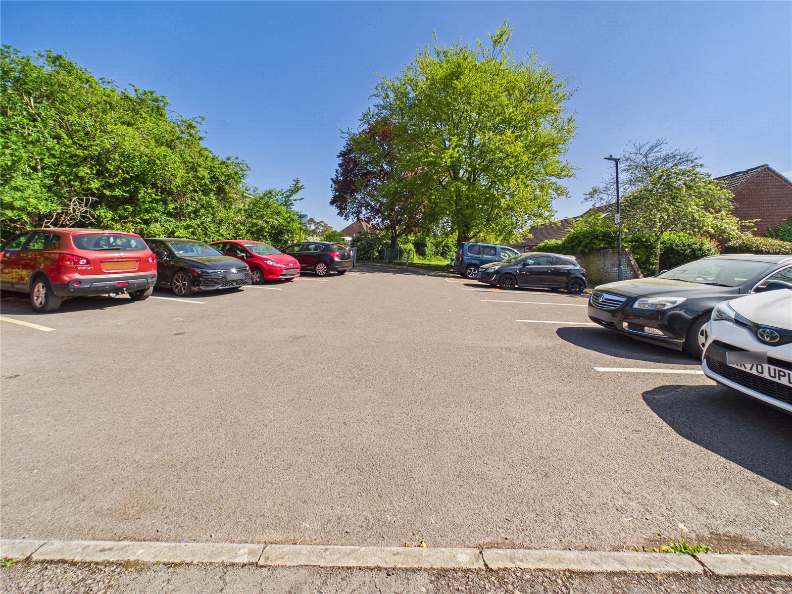 2 bedroom Bungalow for sale in Bristol