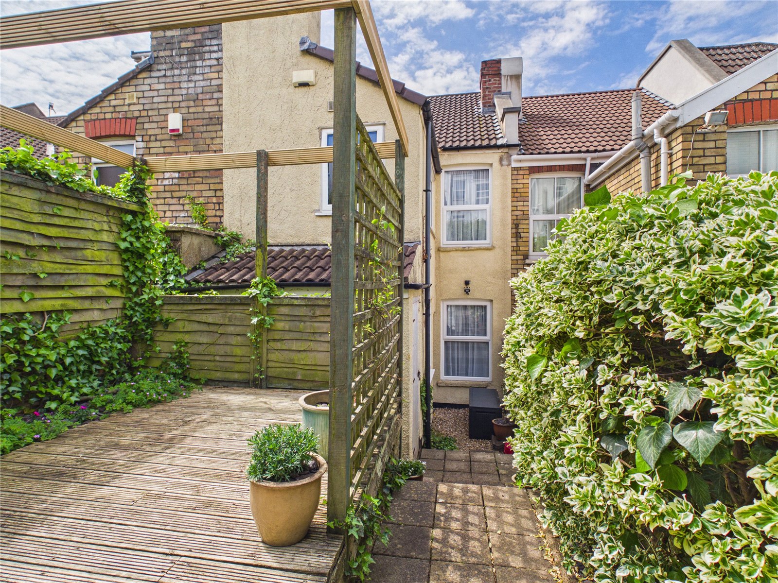 2 bedroom House for sale in Bristol