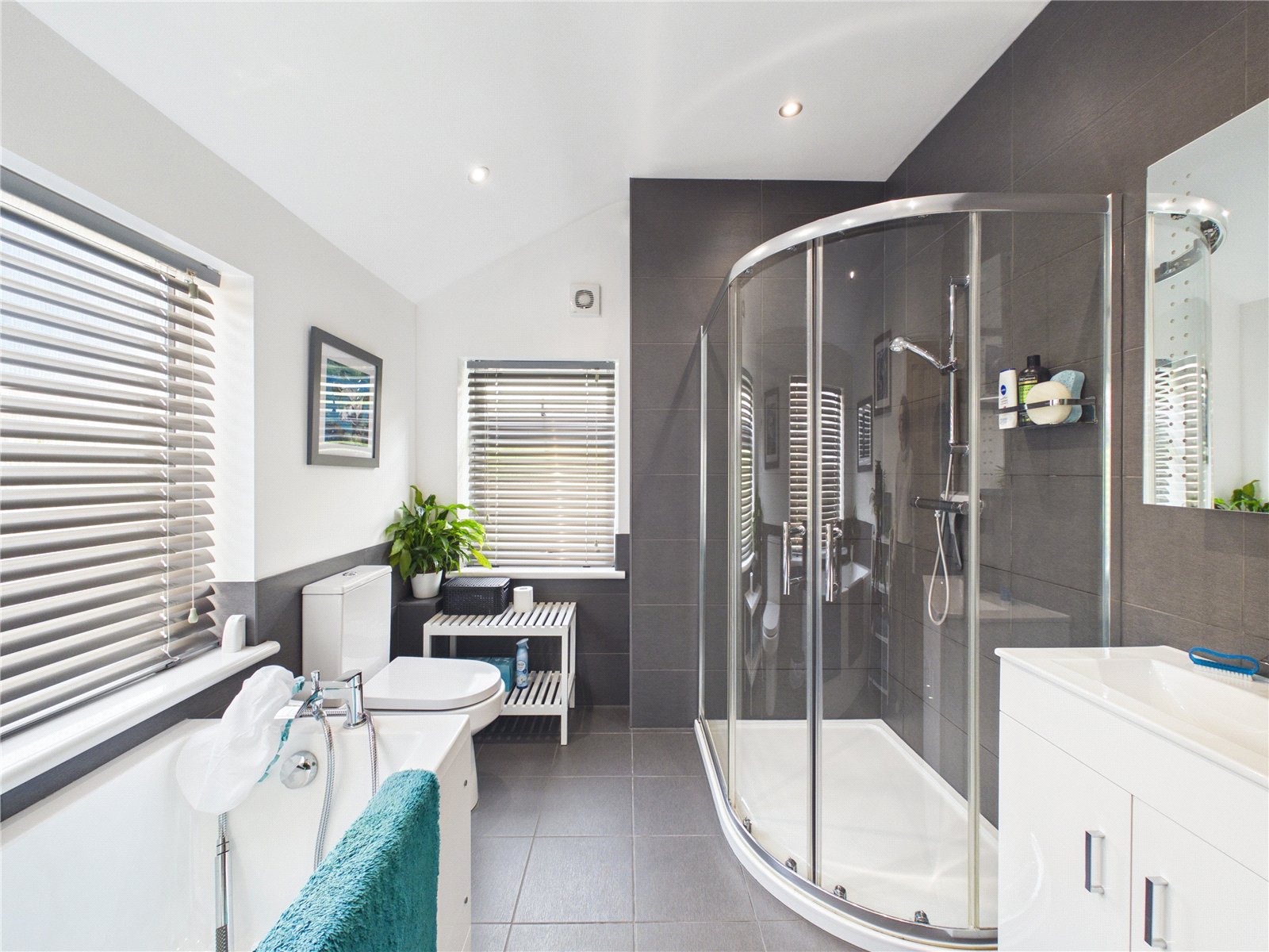 2 bedroom House for sale in Bristol