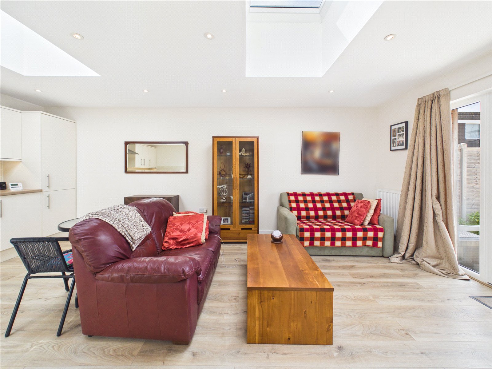 1 bedroom Bungalow for sale in Bristol