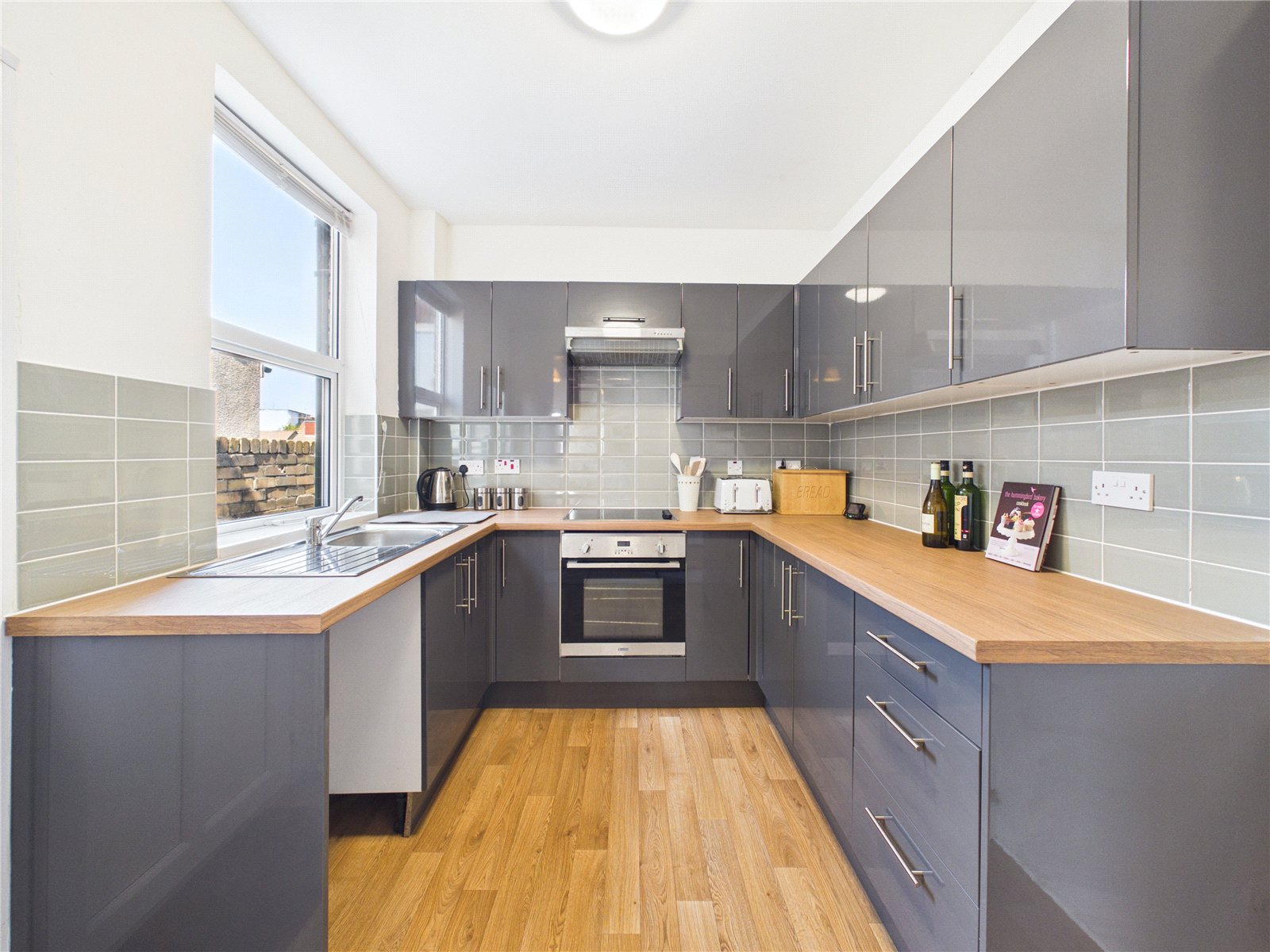 2 bedroom House for sale in Bristol