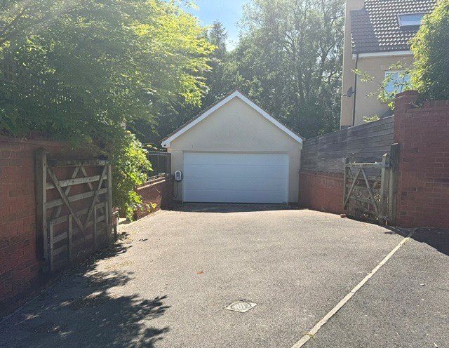 6 bedroom House for sale in Bristol, Long Ashton