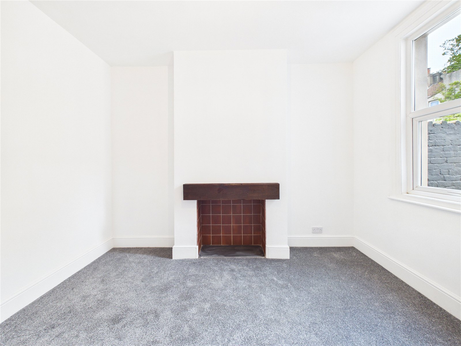 2 bedroom House for sale in Bristol
