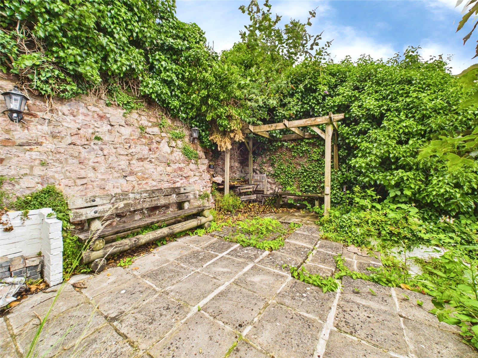 4 bedroom House for sale in Bristol