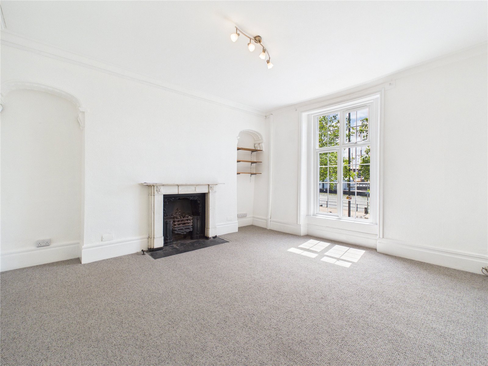 4 bedroom House for sale in Bristol