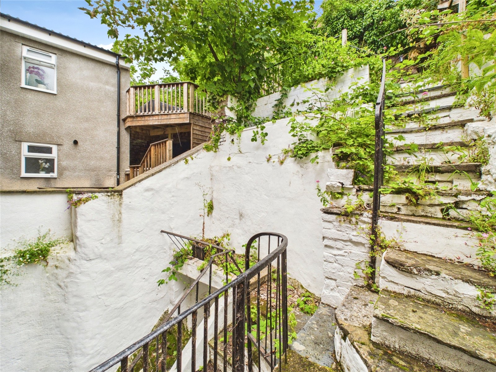 4 bedroom House for sale in Bristol
