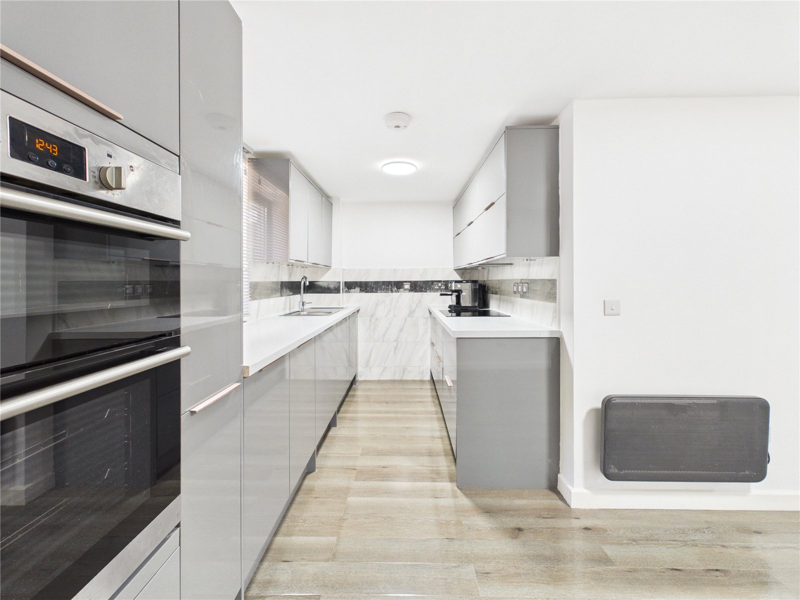 2 bedroom Flat for sale in Clifton View, Bedminster Down