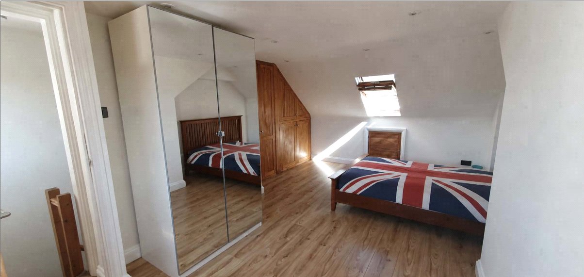 1 bedroom Flat for sale in St. Johns Lane, Bedminster, Bristol