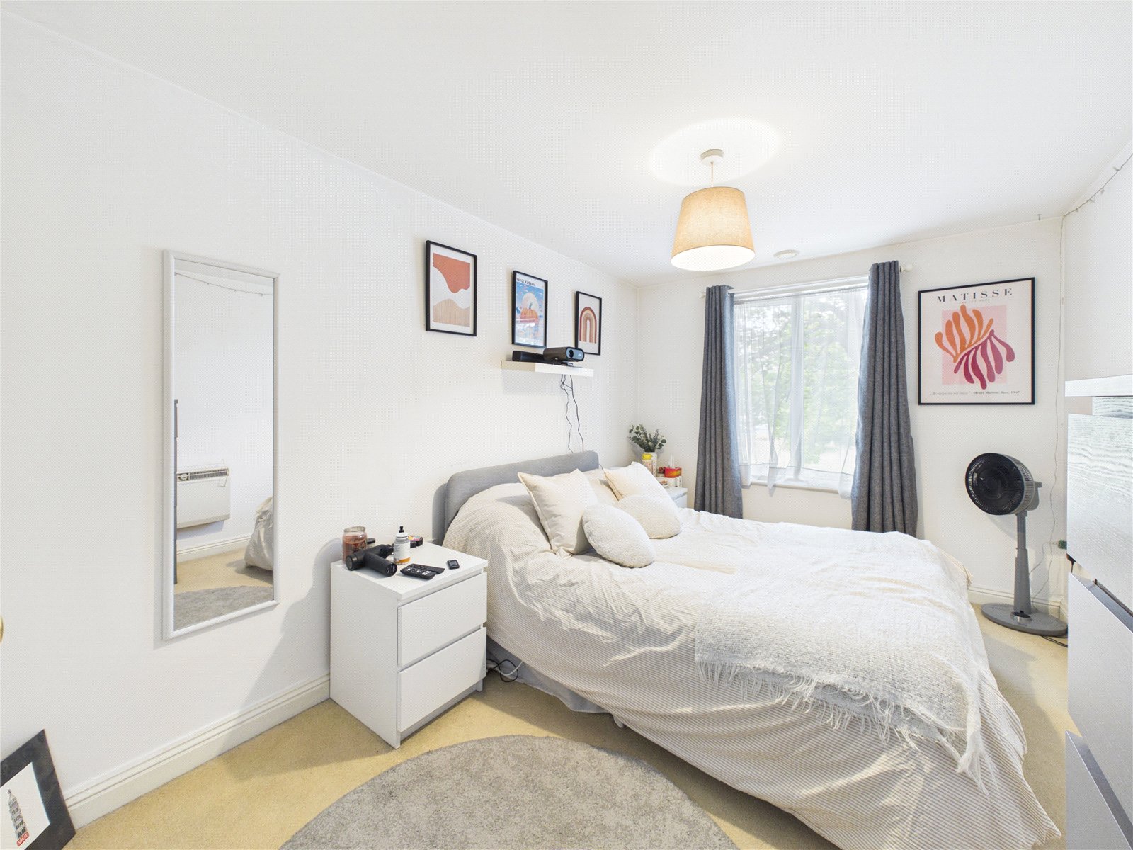 2 bedroom Flat for sale in Squires Court, Bristol