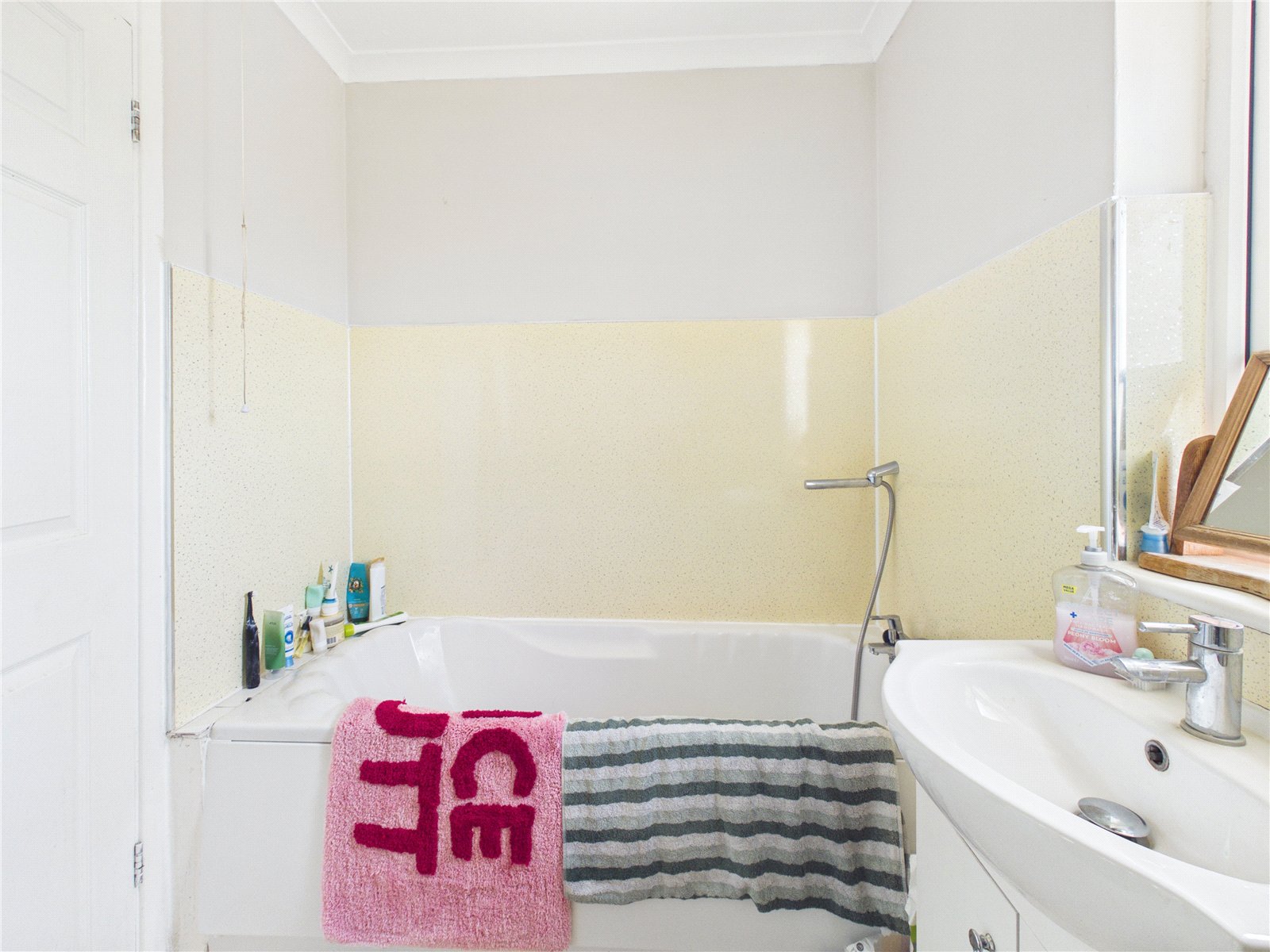 4 bedroom House for sale in Bristol