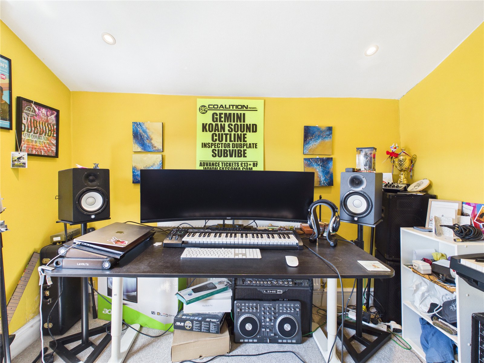2 bedroom Flat for sale in North Street, Bristol