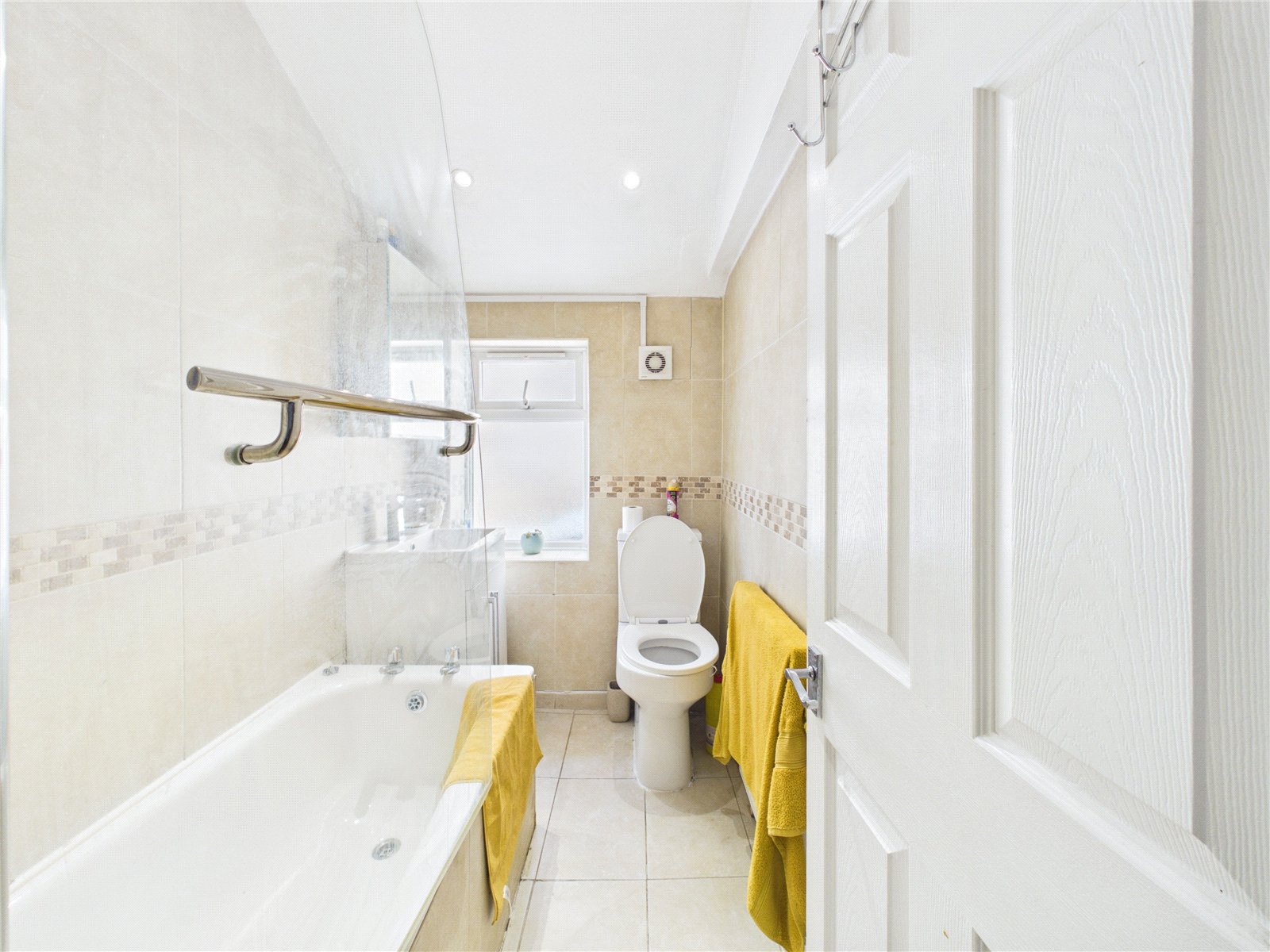 2 bedroom Flat for sale in North Street, Bristol