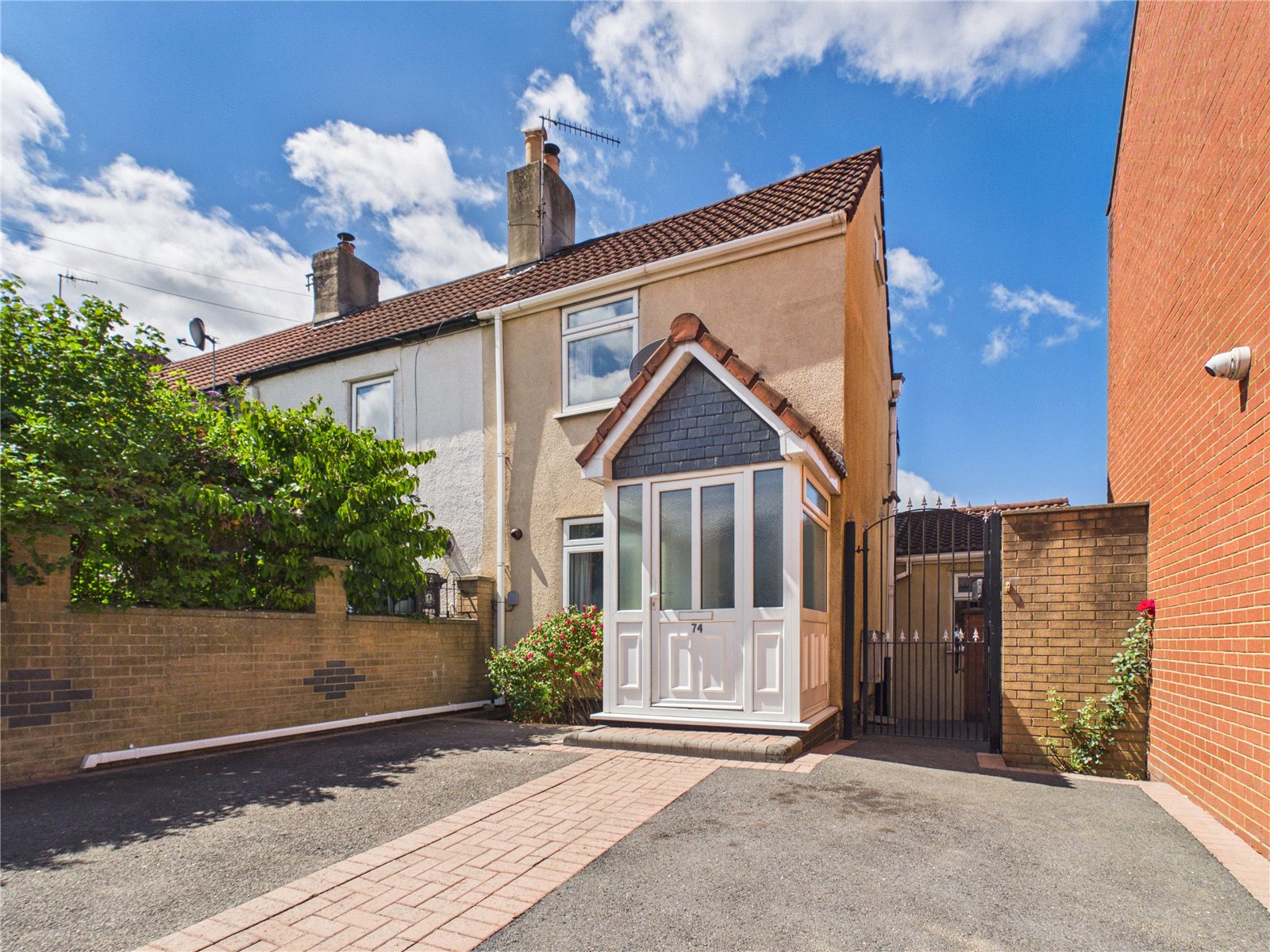4 bedroom House for sale in Bristol