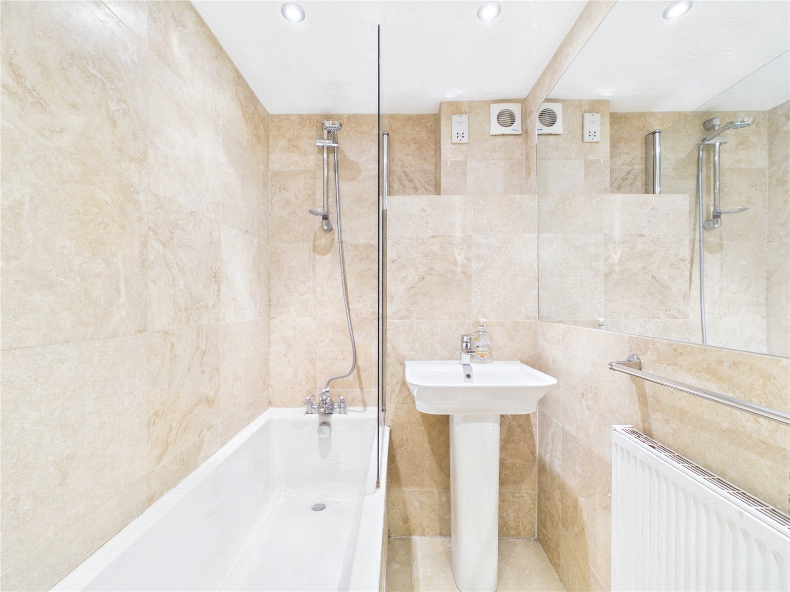 4 bedroom House for sale in Bristol