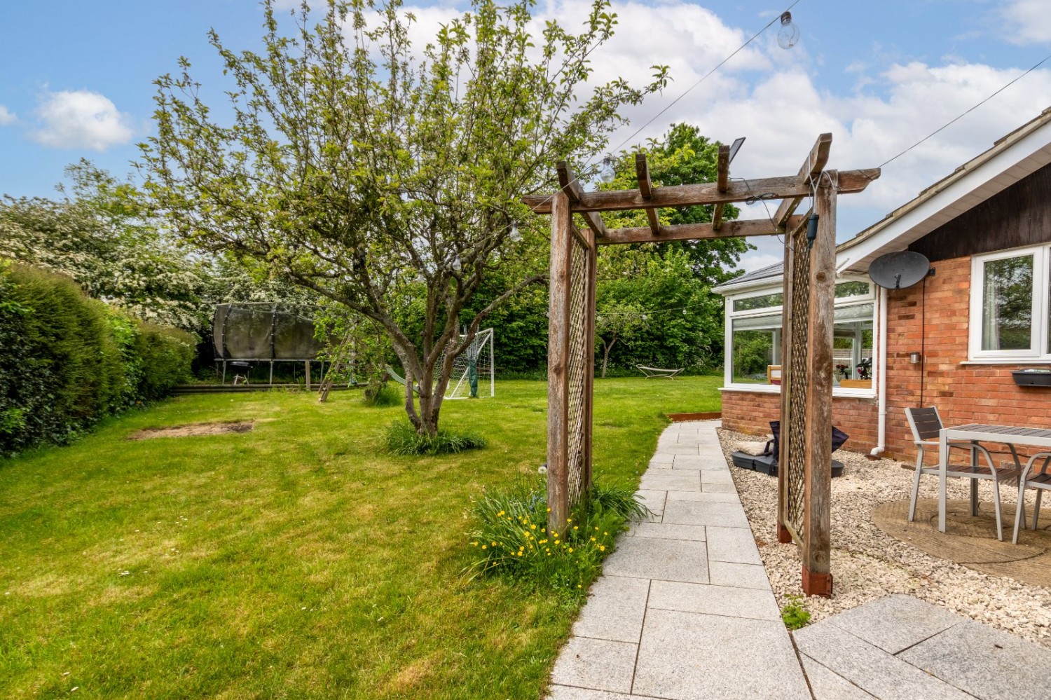Crowle, Worcester, Worcestershire