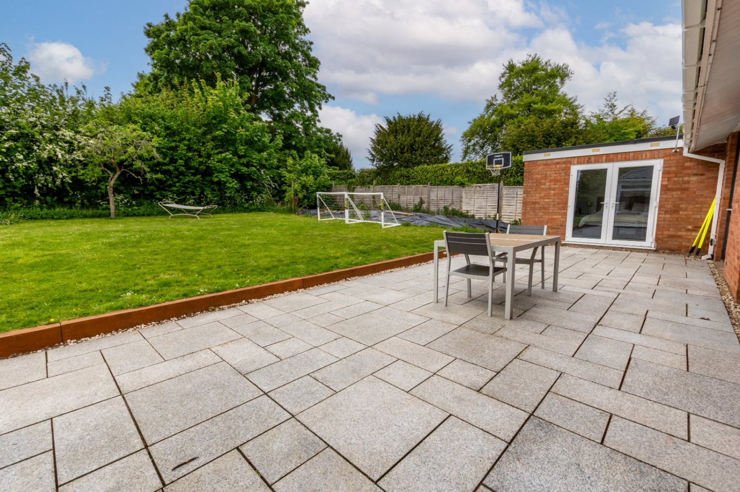 Crowle, Worcester, Worcestershire