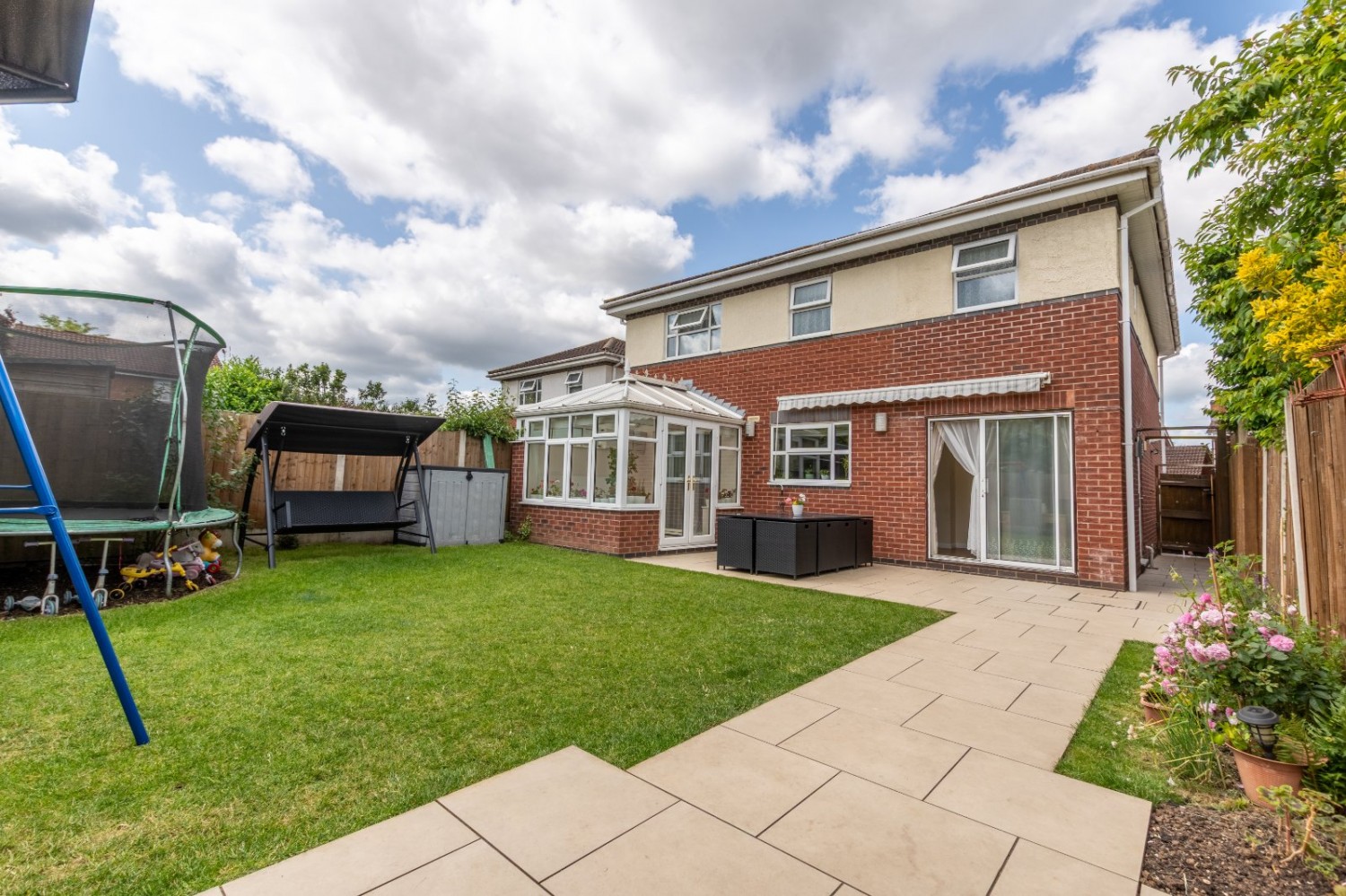 Long Meadow, Worcester, Worcestershire